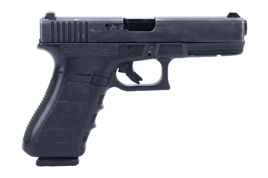 GLOCK 22 Gen 3 .40S&W Pistol – with 3 Mags – Used Police Trade In