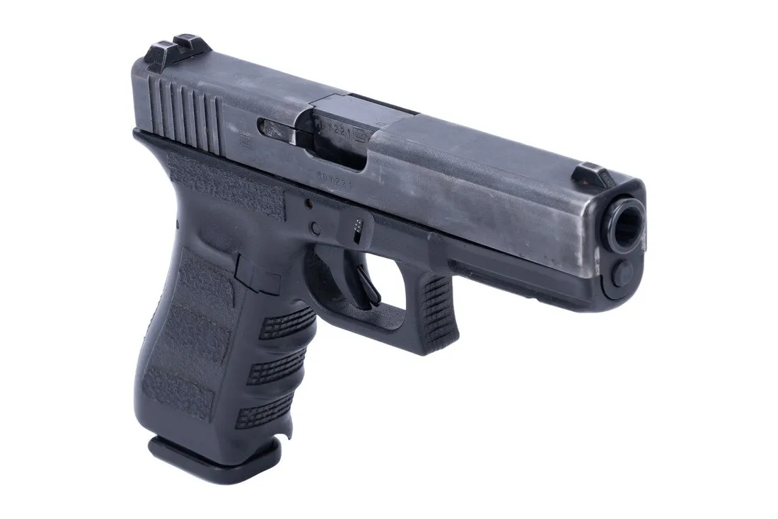 GLOCK 22 Gen 3 .40S&W Pistol – with 3 Mags – Used Police Trade In