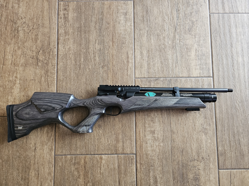 HW 110 ST plywood hole stock . Top!