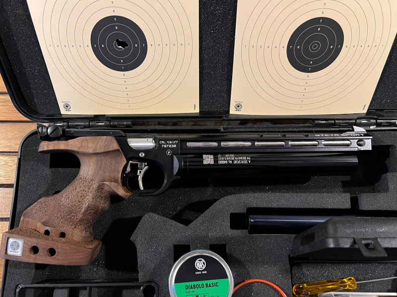 Steyr EVO 10 Black