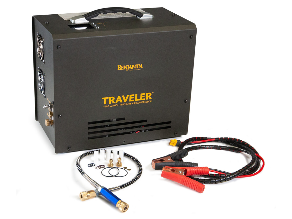 Benjamin Traveler 4500 PSI Compresser w Digital Gauge