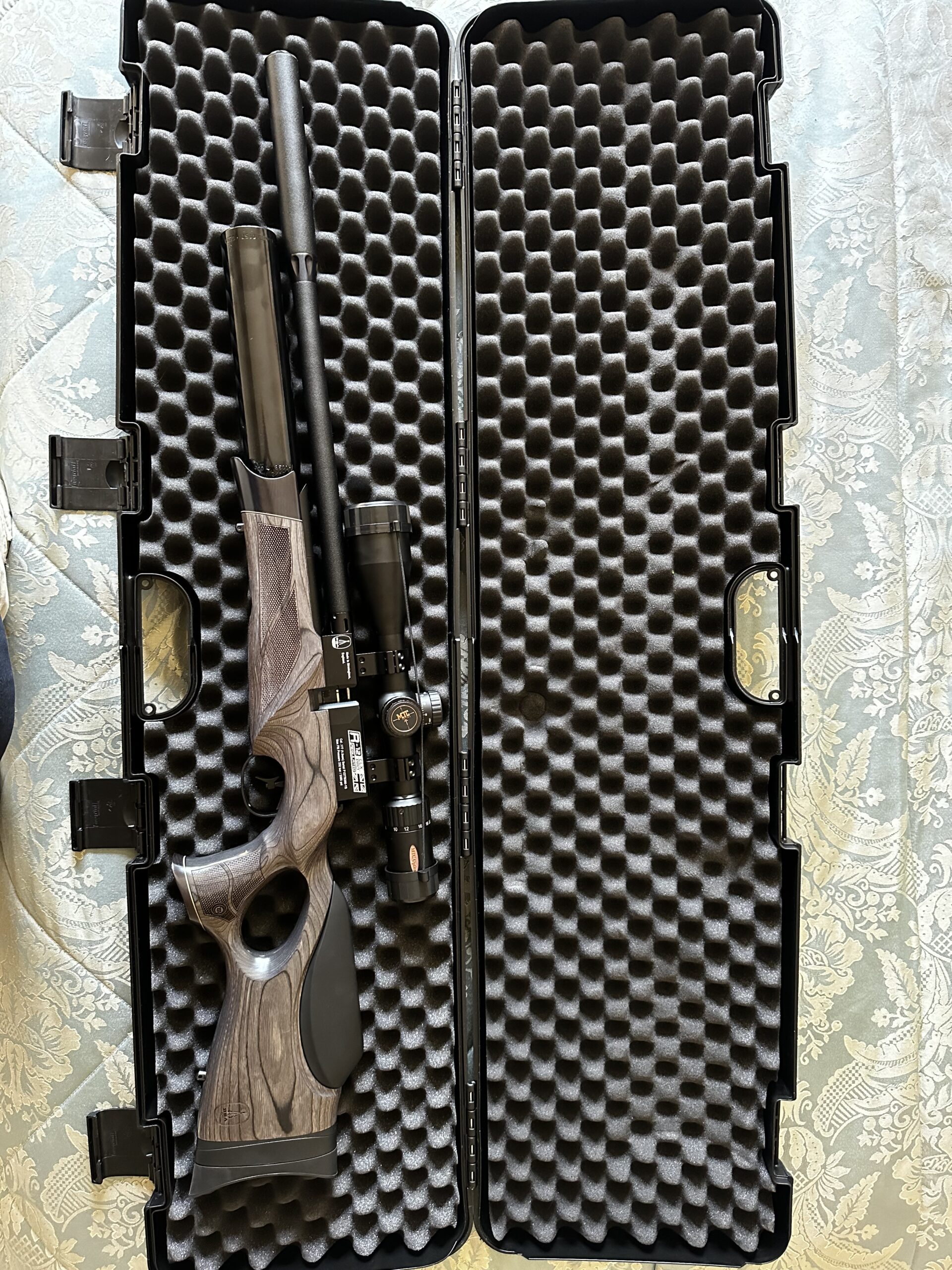 BSA R-12 CLX PRO