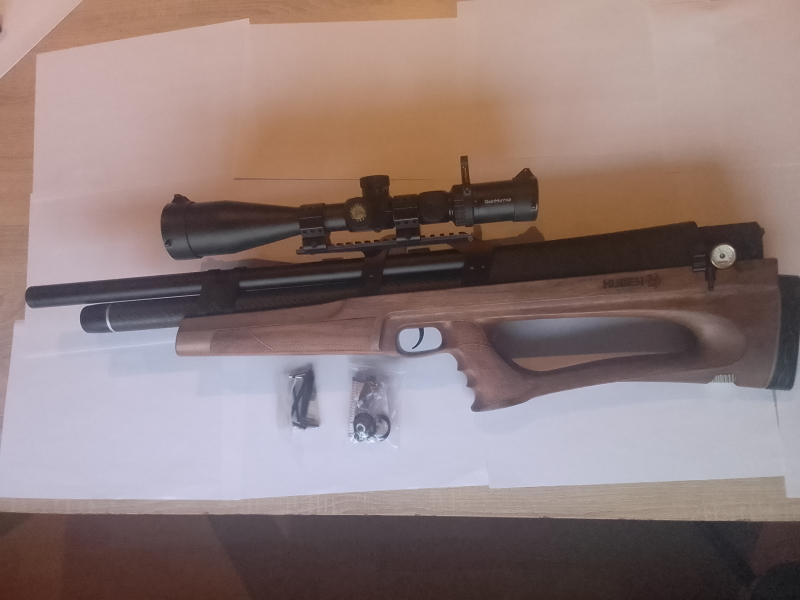 Huben K1 .22 Walnut