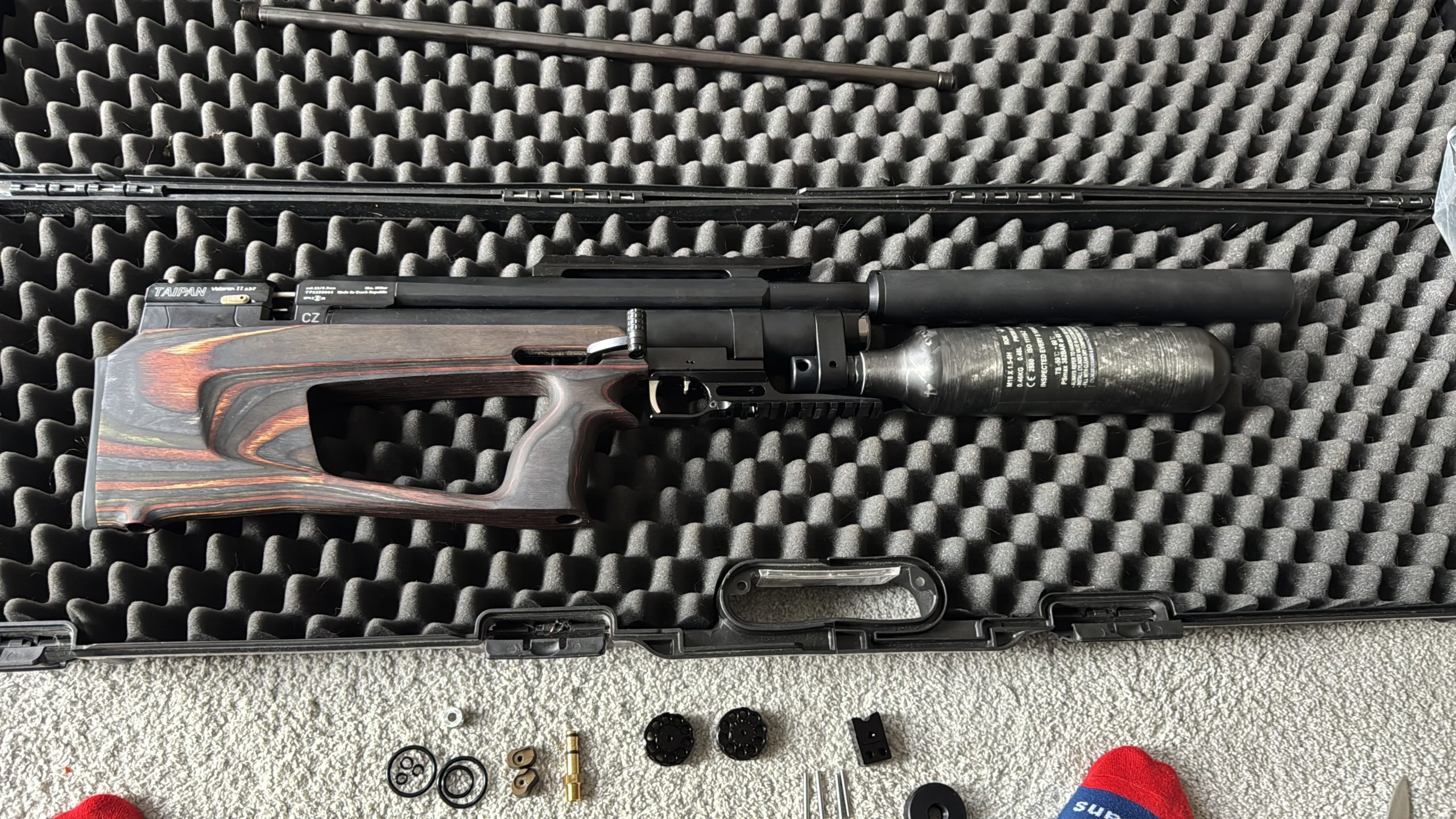 Taipan Veteran II TAC 550mm 5,5mm Tactical Laminate Forest