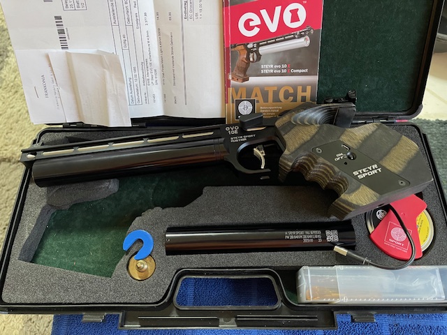 Steyr Evo 10E Black Right-M Top