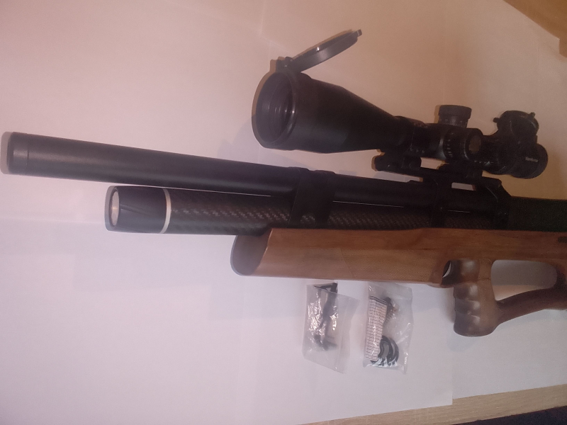 Huben K1 .22 Walnut