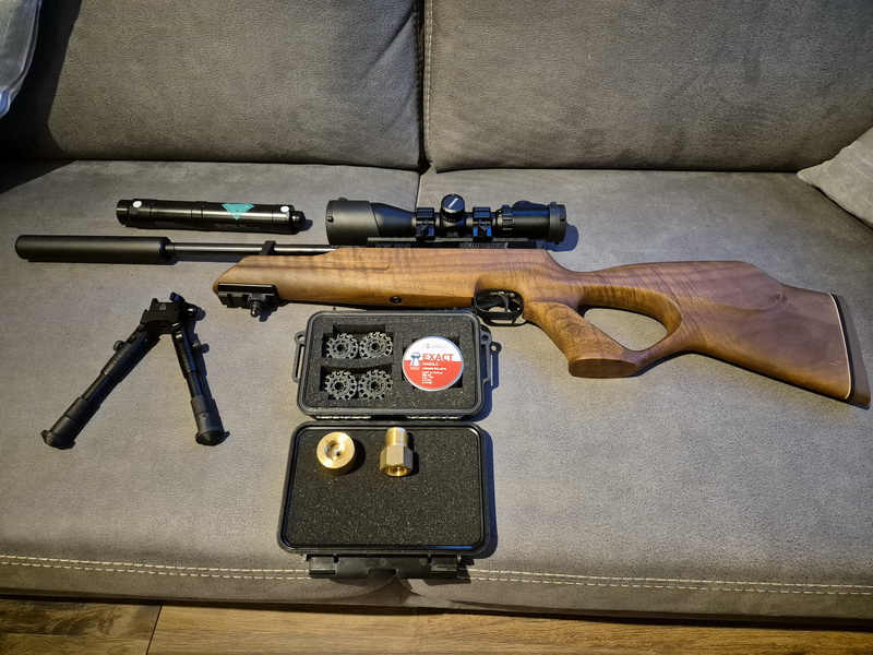 Weihrauch HW 100 TK Carbine+Accessories