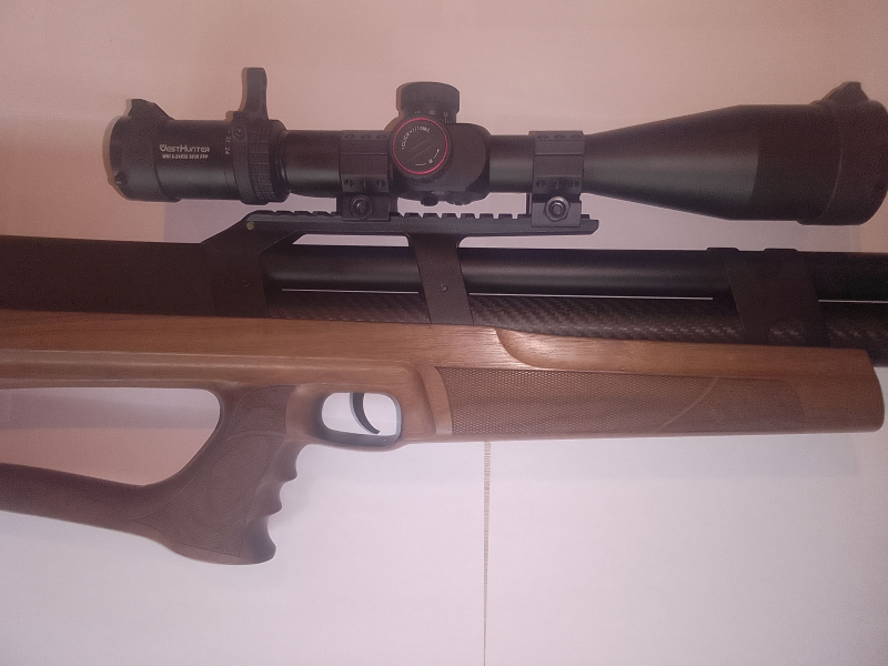 Huben K1 .22 Walnut