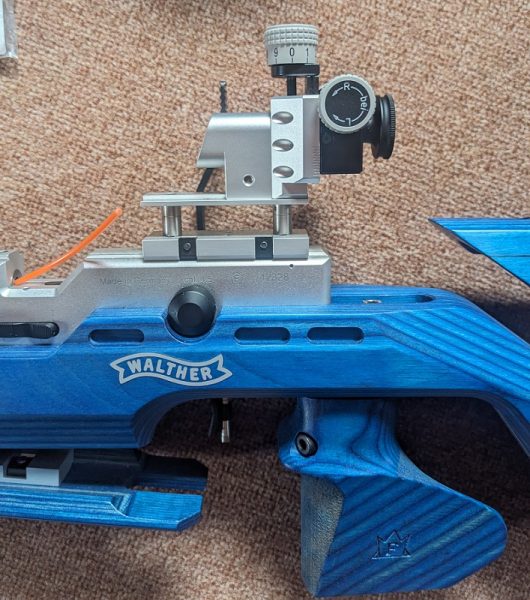 Walther LG 400 Anatomic, very good condition, original accessories + additional available
