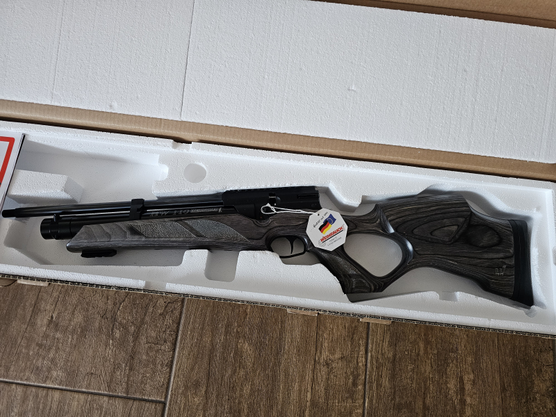 HW 110 ST plywood hole stock . Top!