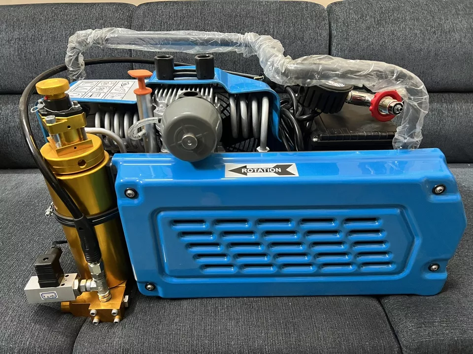 BREATHING AIR COMPRESSOR SCUBA DIVING AND SCBA 4500 PSI 100LMIN. 300 BAR 3.5CFM