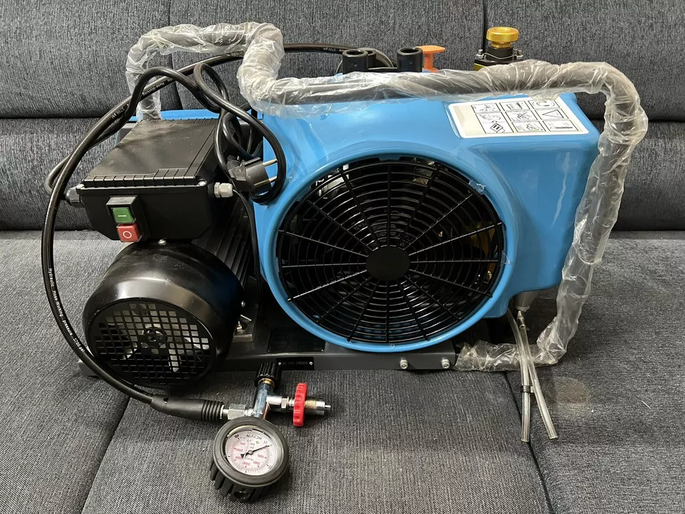 BREATHING AIR COMPRESSOR SCUBA DIVING AND SCBA 4500 PSI 100LMIN. 300 BAR 3.5CFM