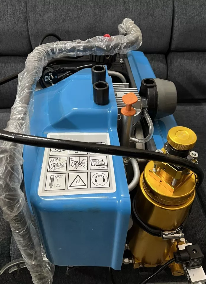BREATHING AIR COMPRESSOR SCUBA DIVING AND SCBA 4500 PSI 100LMIN. 300 BAR 3.5CFM