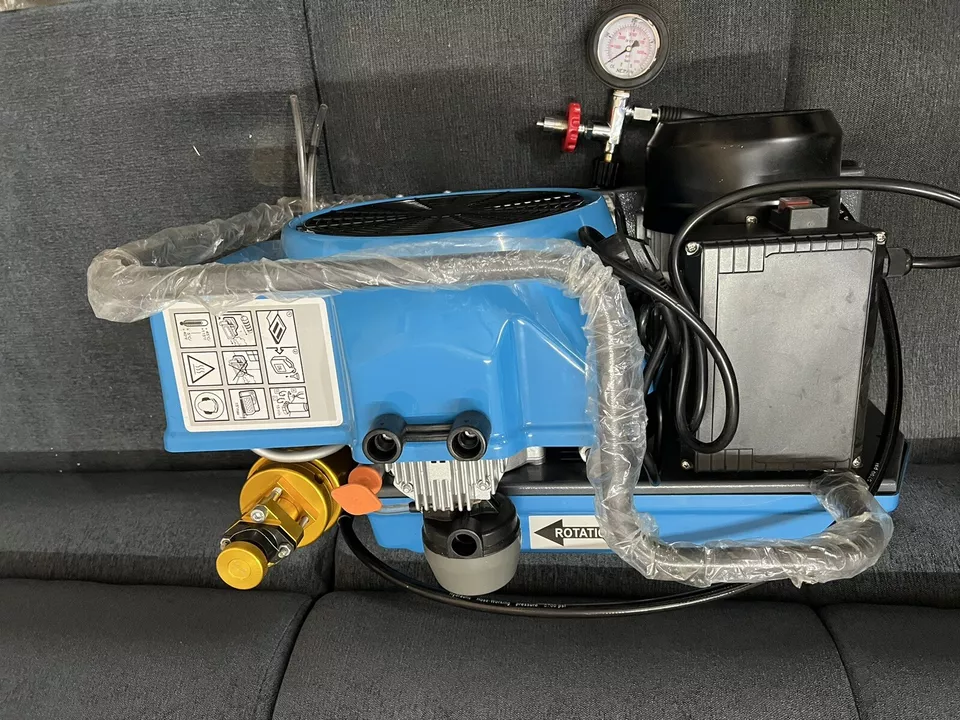 BREATHING AIR COMPRESSOR SCUBA DIVING AND SCBA 4500 PSI 100LMIN. 300 BAR 3.5CFM