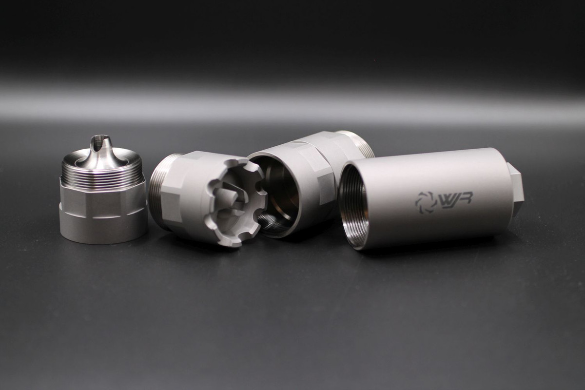 Full-titanium silencer for free weapons!